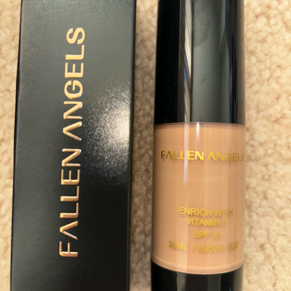 Fallen Angels Liquid Foundation Makeup Shade 15 Dark Beige with Vitamin E 30ml